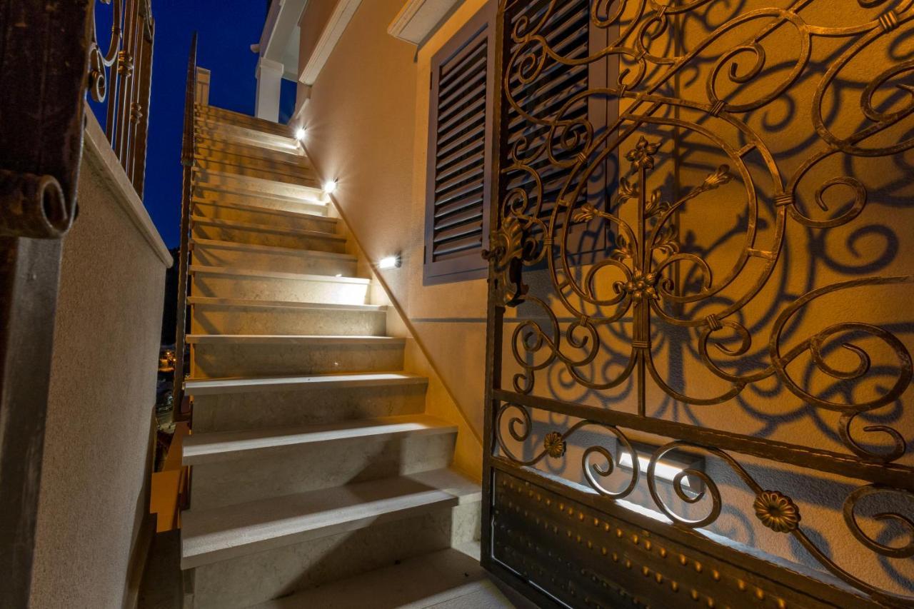 Villa Capitis In The Center Hvar Town Exterior foto